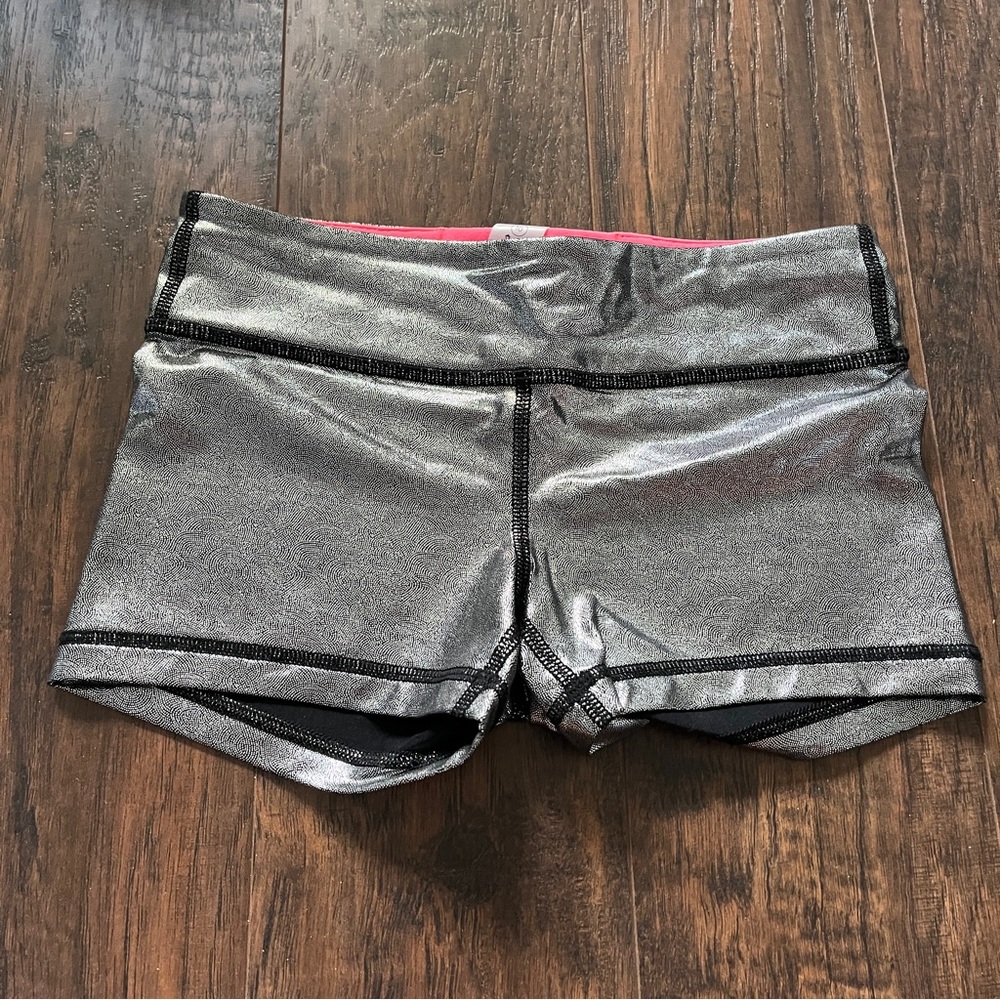 ivivva spandex shorts